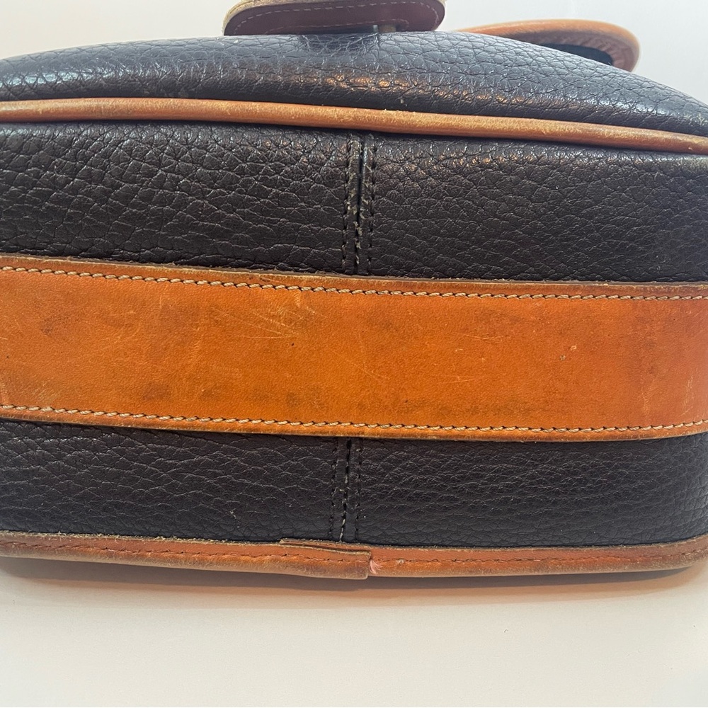 Dooney & Bourke Black and Tan Crossbody Bag - Picture 4 of 7